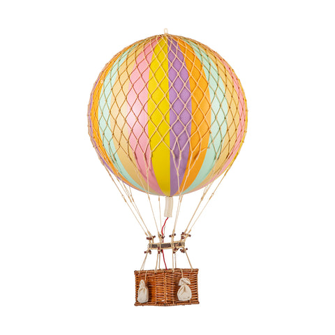 Experience a one-of-a-kind adventure as you soar to new heights in a mesmerizing Wonderen Medium Hot Air Balloon - Royal Aero. From the comfort of the basket, indulge in a unique perspective that allows you to witness breathtaking landscapes.