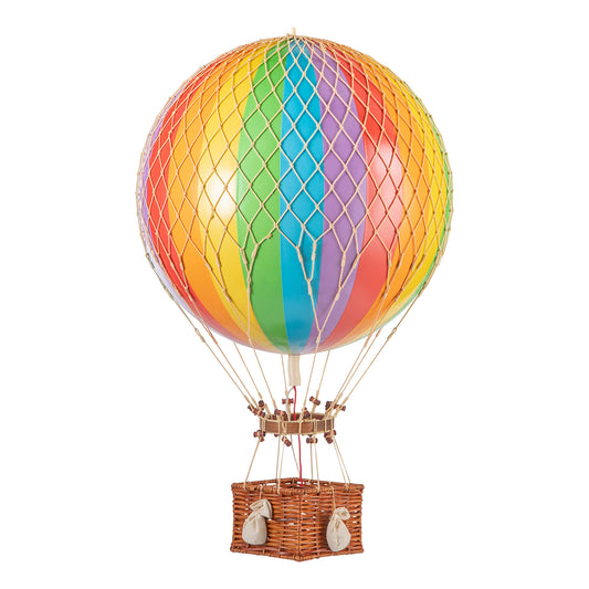 A Wonderen Stroopwafels decorative hot air balloon model inspired by Jules Verne's adventures.